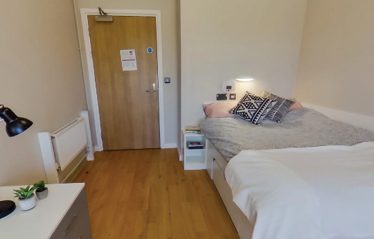 Our adpated en-suite bedroom located on our Bay Campus