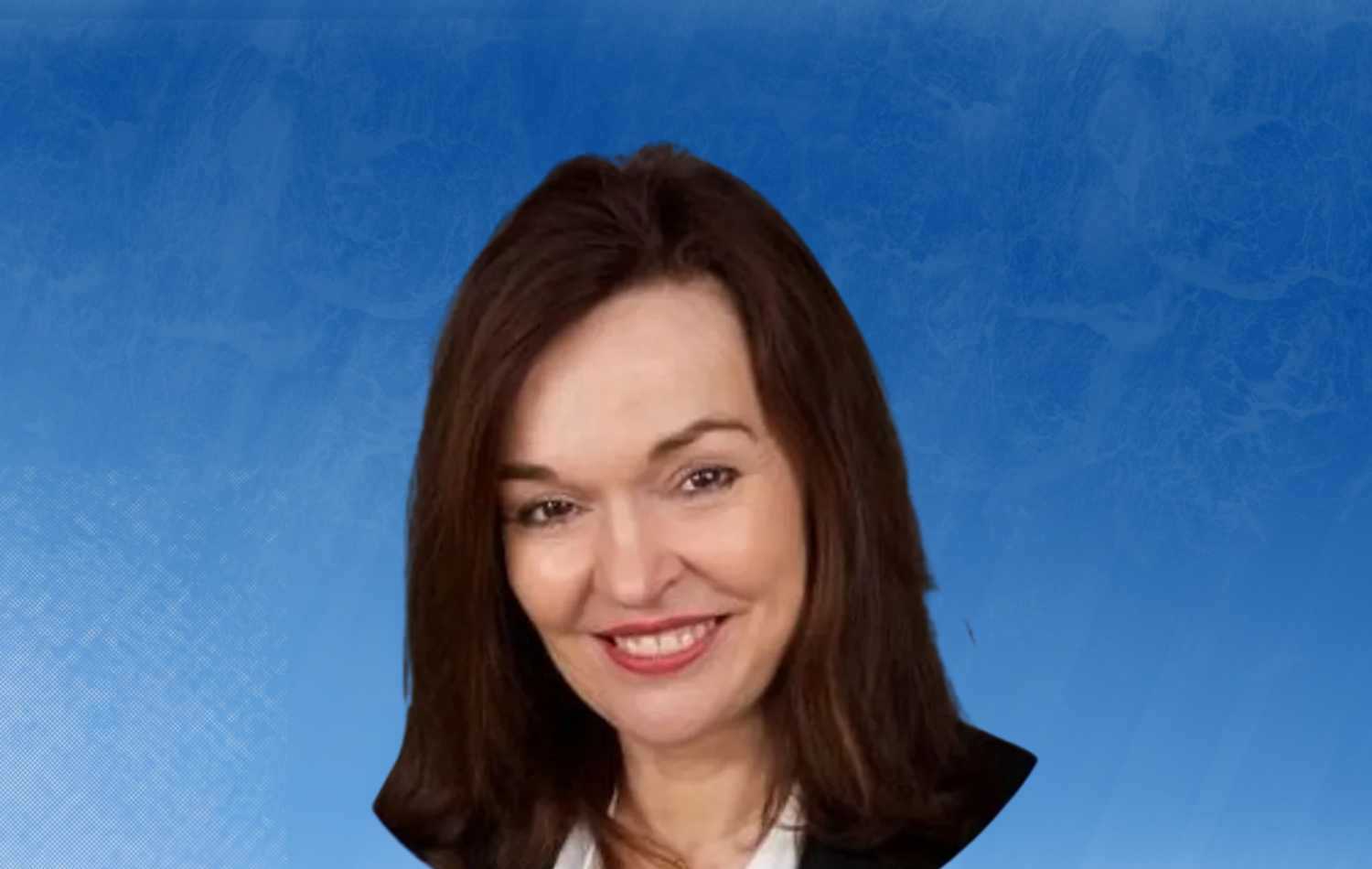 Professor Dame Carol Robinson 