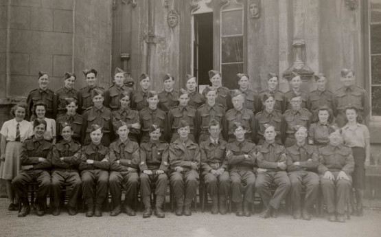 University College of Swansea Home Guard, c.1942. Courtesy of the Richard Burton Archives, Swansea University (reference: UNI/SU/AS/4/1/2:95)