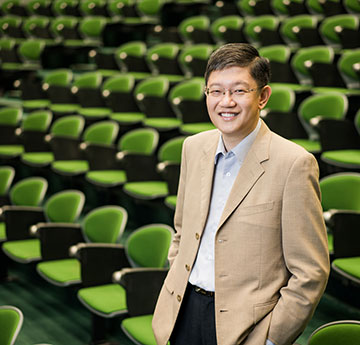 Professor Pak Tee NG