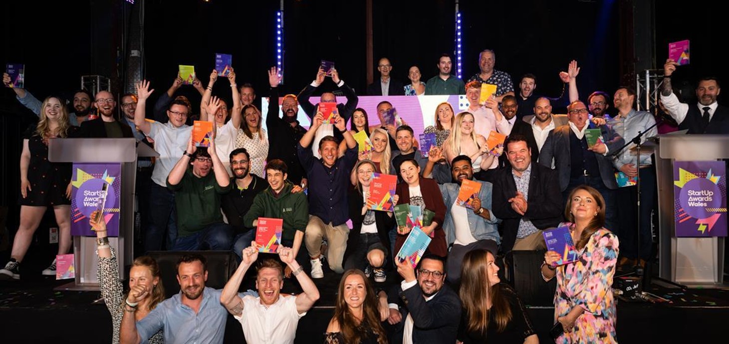 A group photo of the Wales StartUp Awards 2022 winners. (Credit: StartUp Awards National Series)