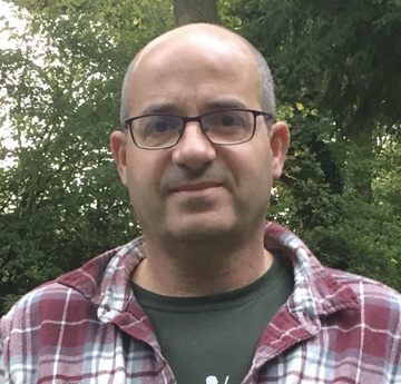 Professor Gil Alexandrowicz