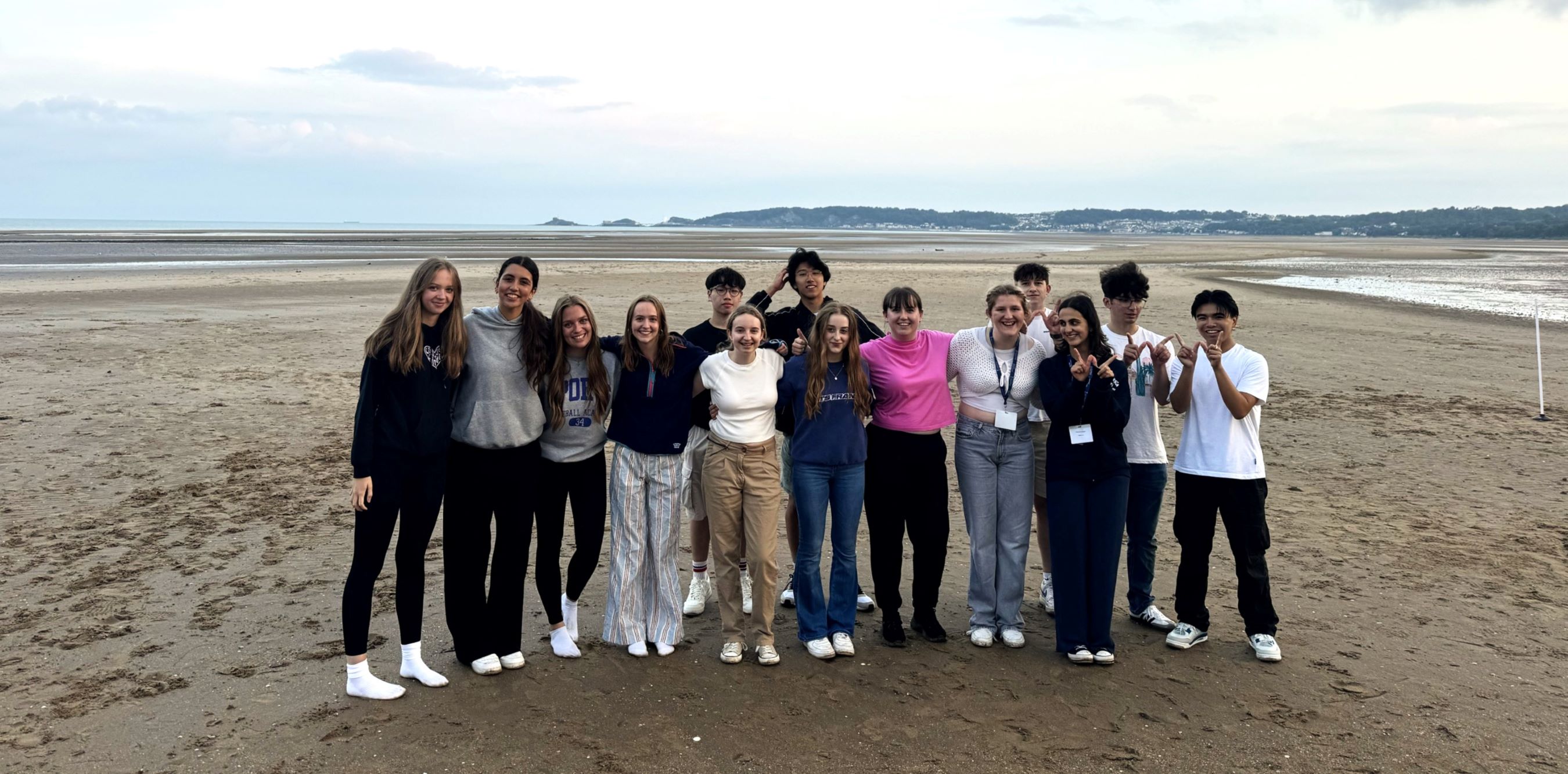 STEMM Students on Swansea Beach