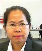A head shot of Dr Linh Tran
