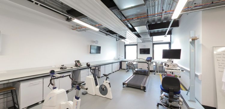 A‑STEM lab with treadmill, exercise bikes, and testing equipment